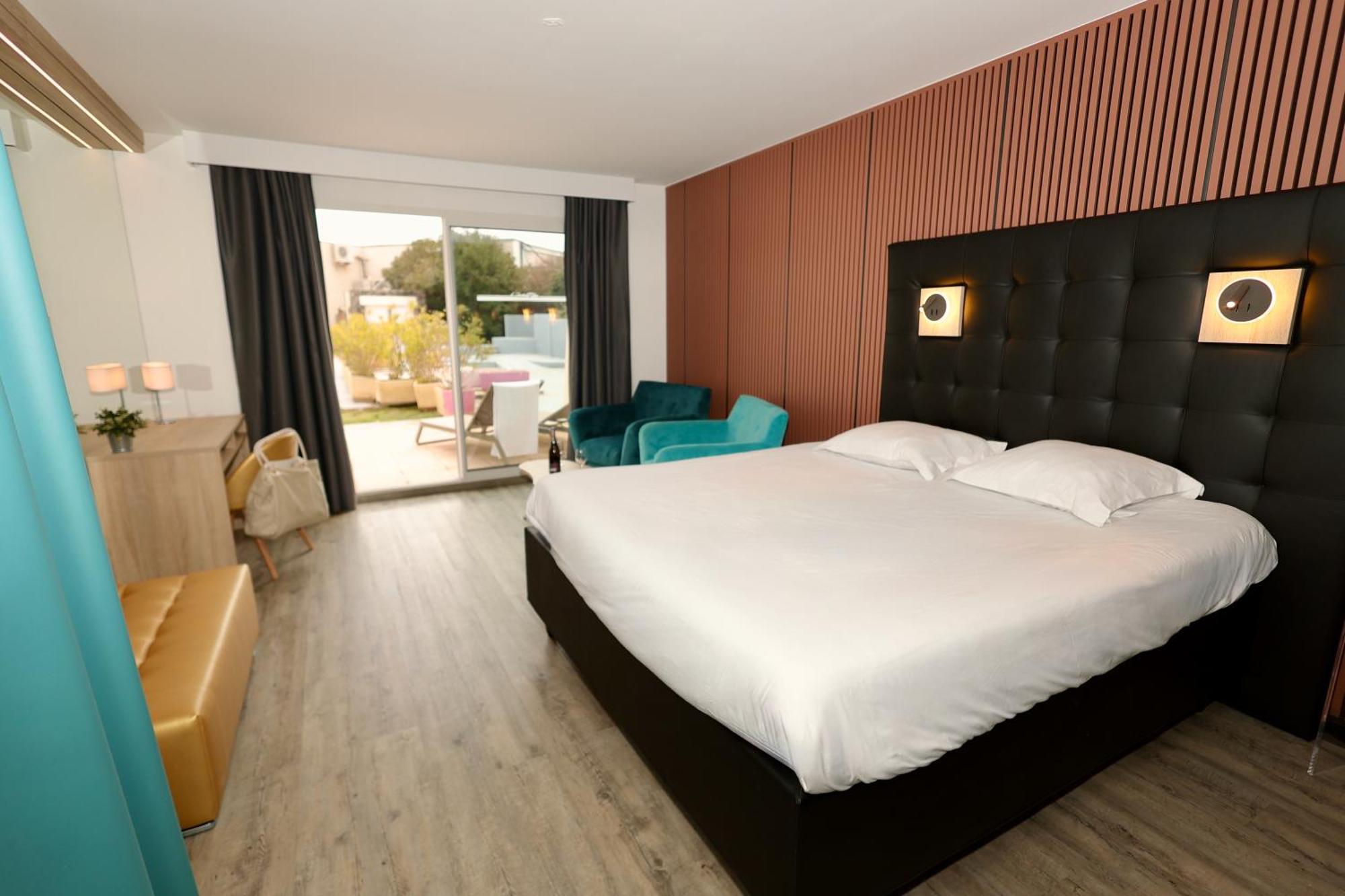 Le Jardin D'eden Réservé Aux Couples Hotel